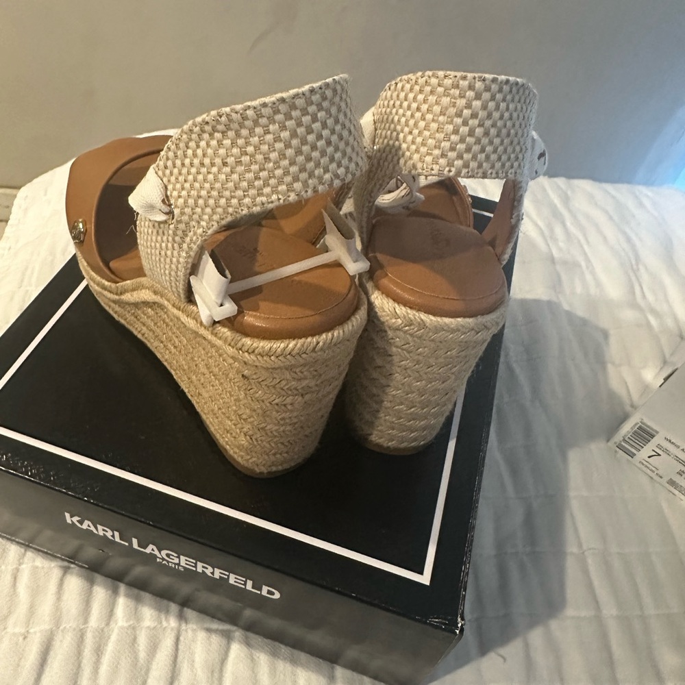 Karl Lagerfeld Women's Woven Sandals - Brown and White